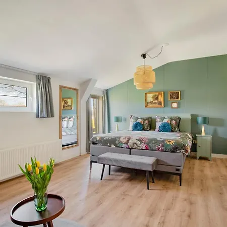 Bij Lowieke Bed & Breakfast