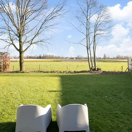 Bed & Breakfast Bij Lowieke *